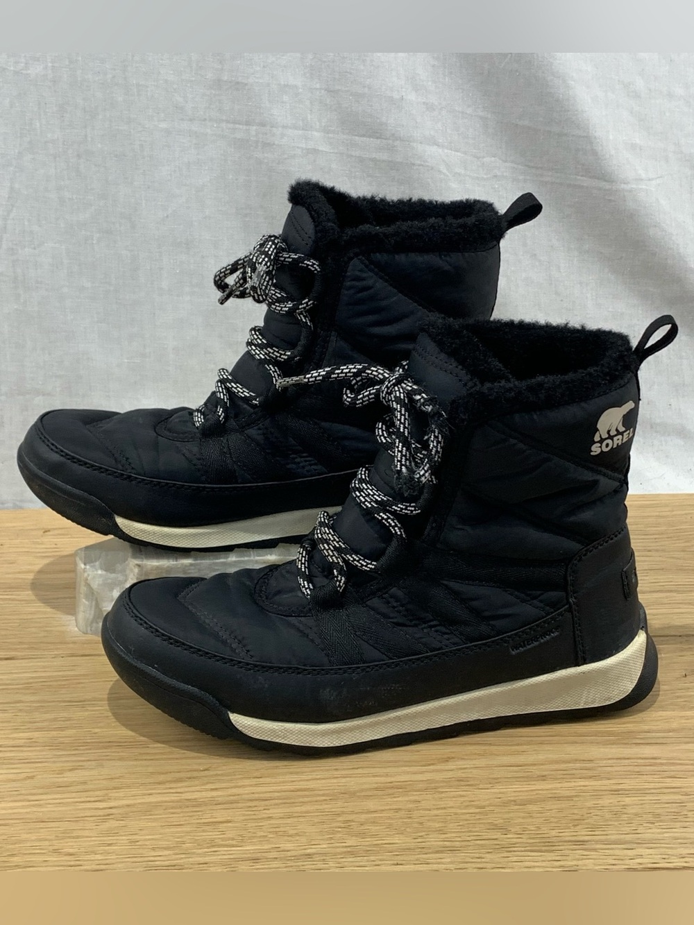 SOREL Whitney II Short Lace Boots Black Waterproof Winter Snow Women’s Size 6